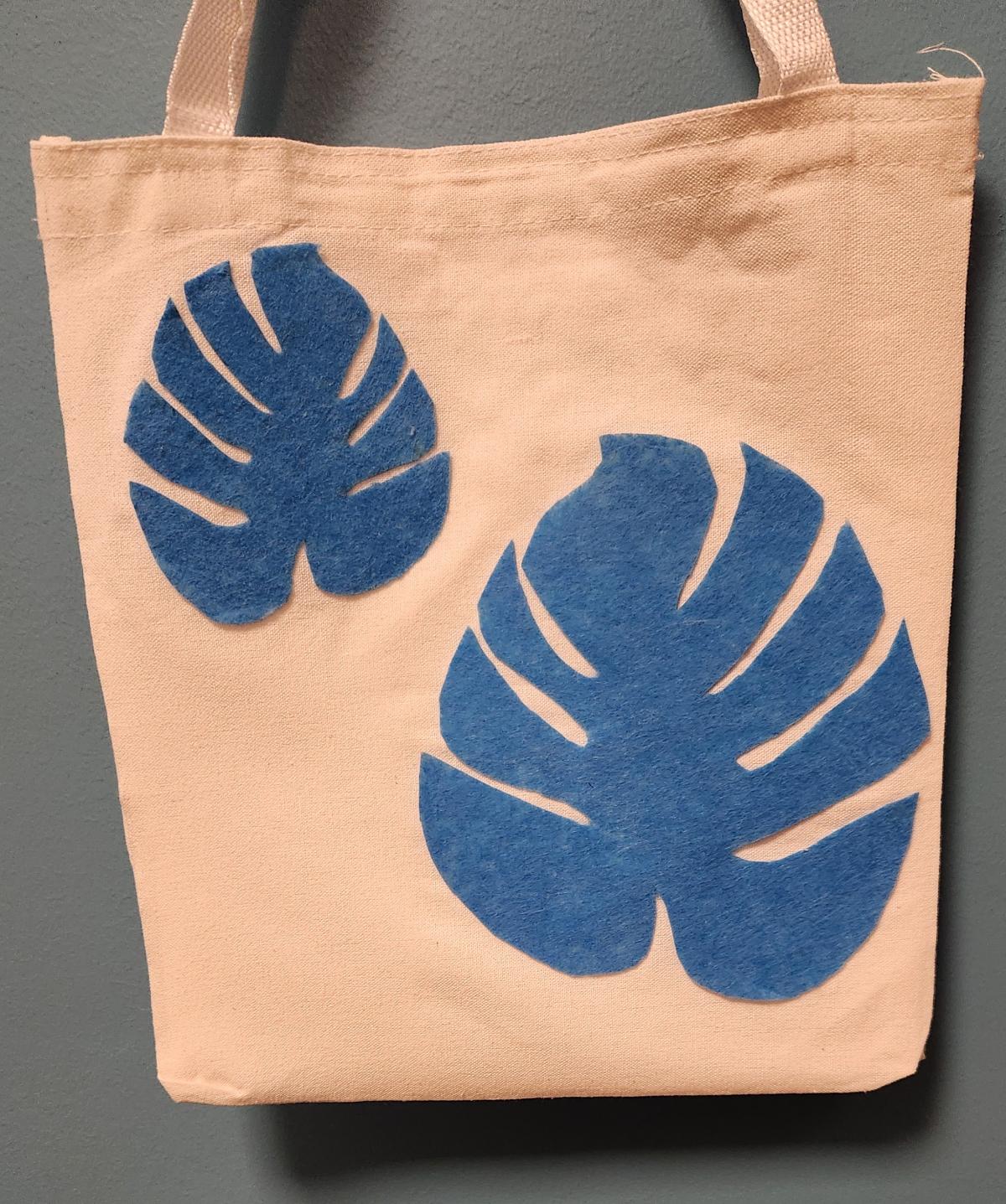 Felt Leaf Tote